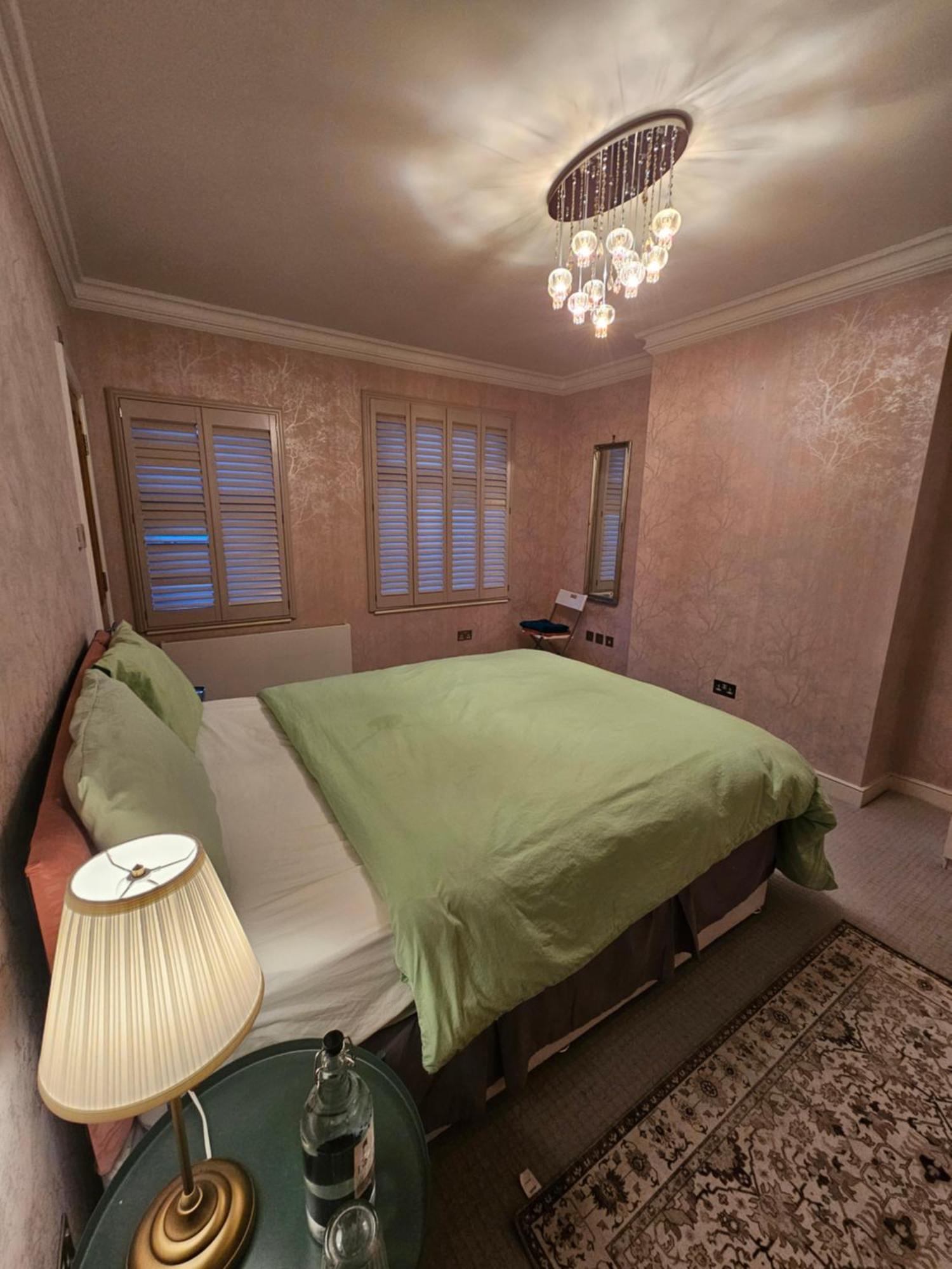 Brentford House Bed and Breakfast Exteriör bild